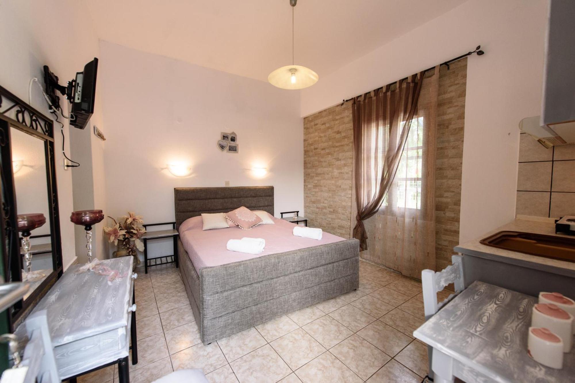 Vithos Apartment Agnontas Exterior photo